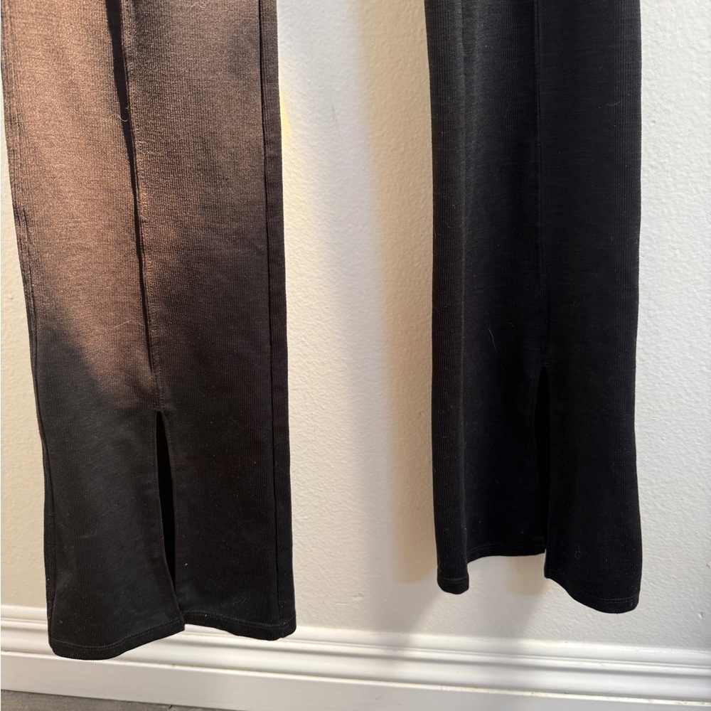 Vuori Black Split Flare Legging - image 5